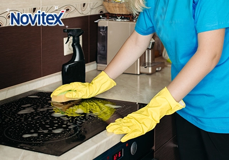 چگونه گاز شیشه‌ای را تمیز کنیم؟